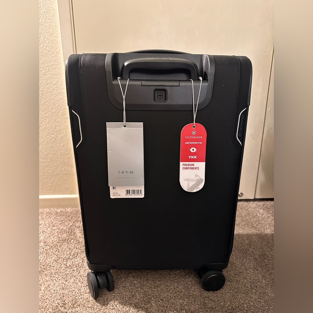 Victorinox Werks Traveler 6.0